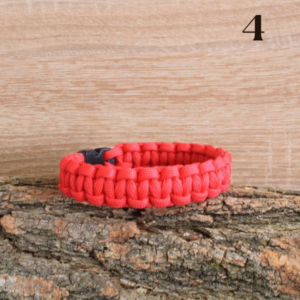 Paracord karkötő 24 cm (több szín)